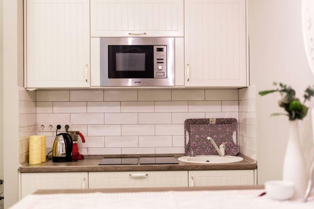 Main Street Apartment Budapest Luaran gambar